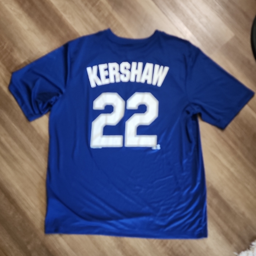 Los Angeles MLB Kershaw #22 Tshirt - Picture 4 of 13